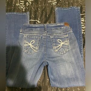 Wallflower embroidered jeans